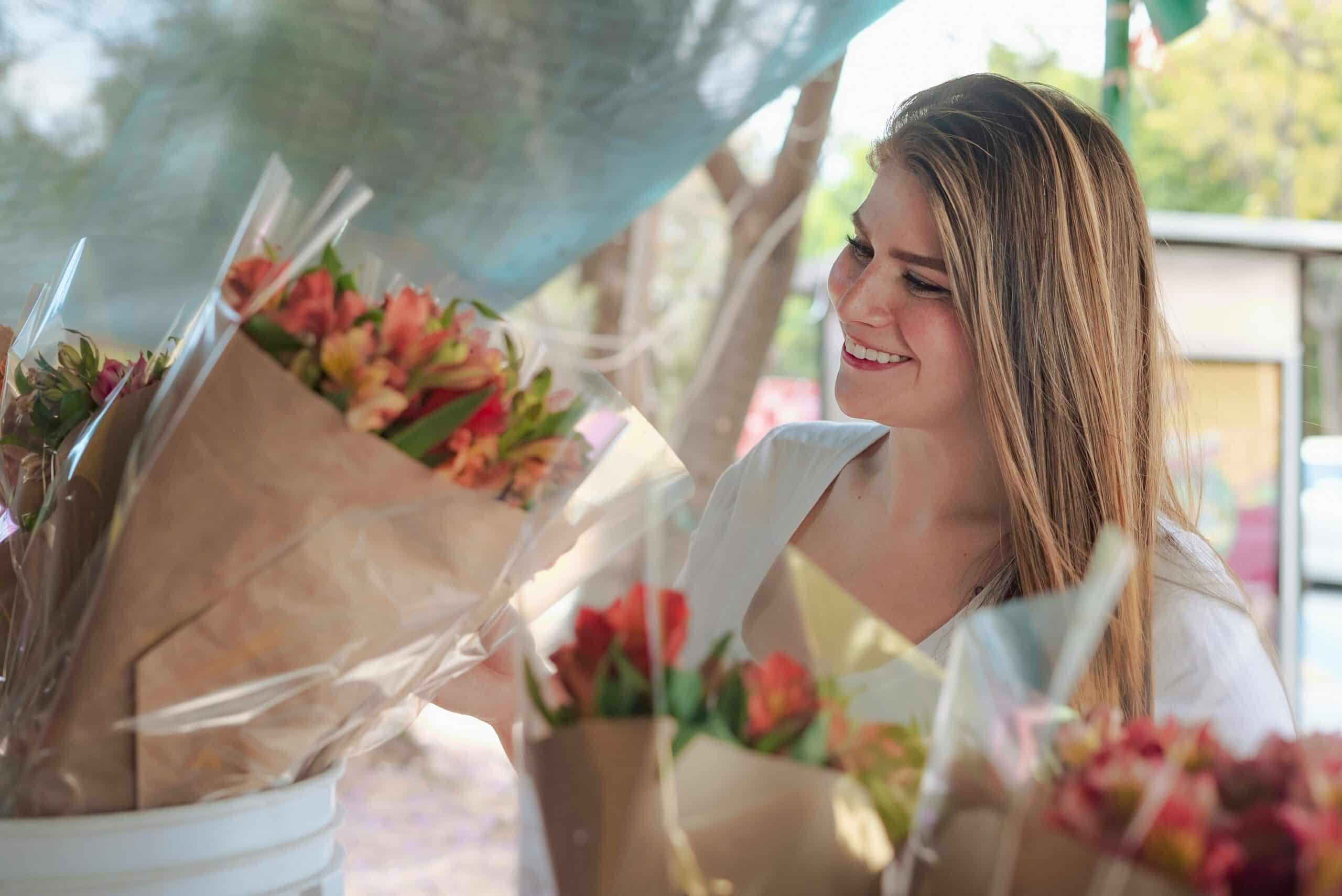A woman flower shopping