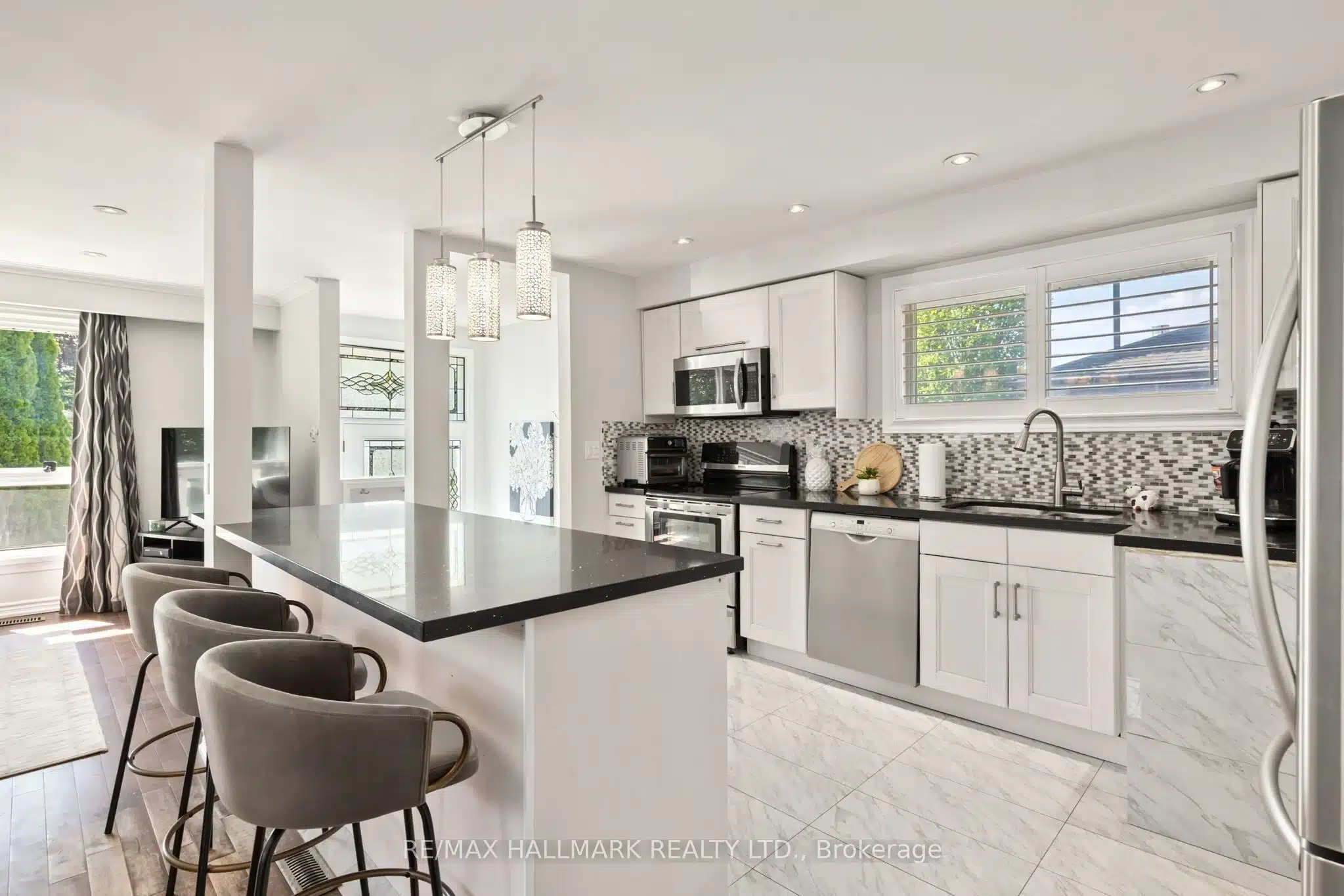 18 Daleside Crescent 10 18-daleside-crescent-toronto 10