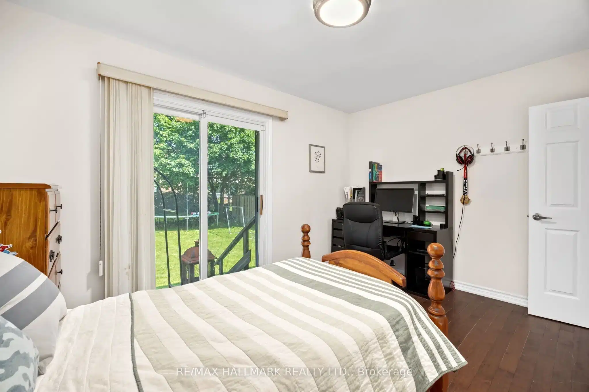 18 Daleside Crescent 16 18-daleside-crescent-toronto 16