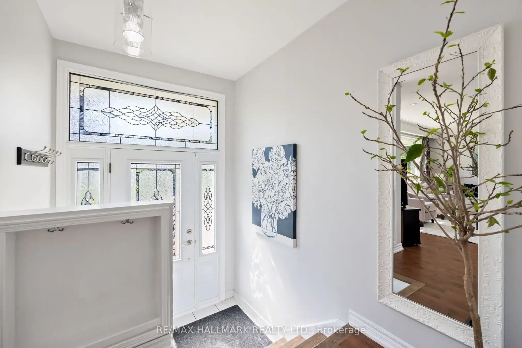 18 Daleside Crescent 2 18-daleside-crescent-toronto 2