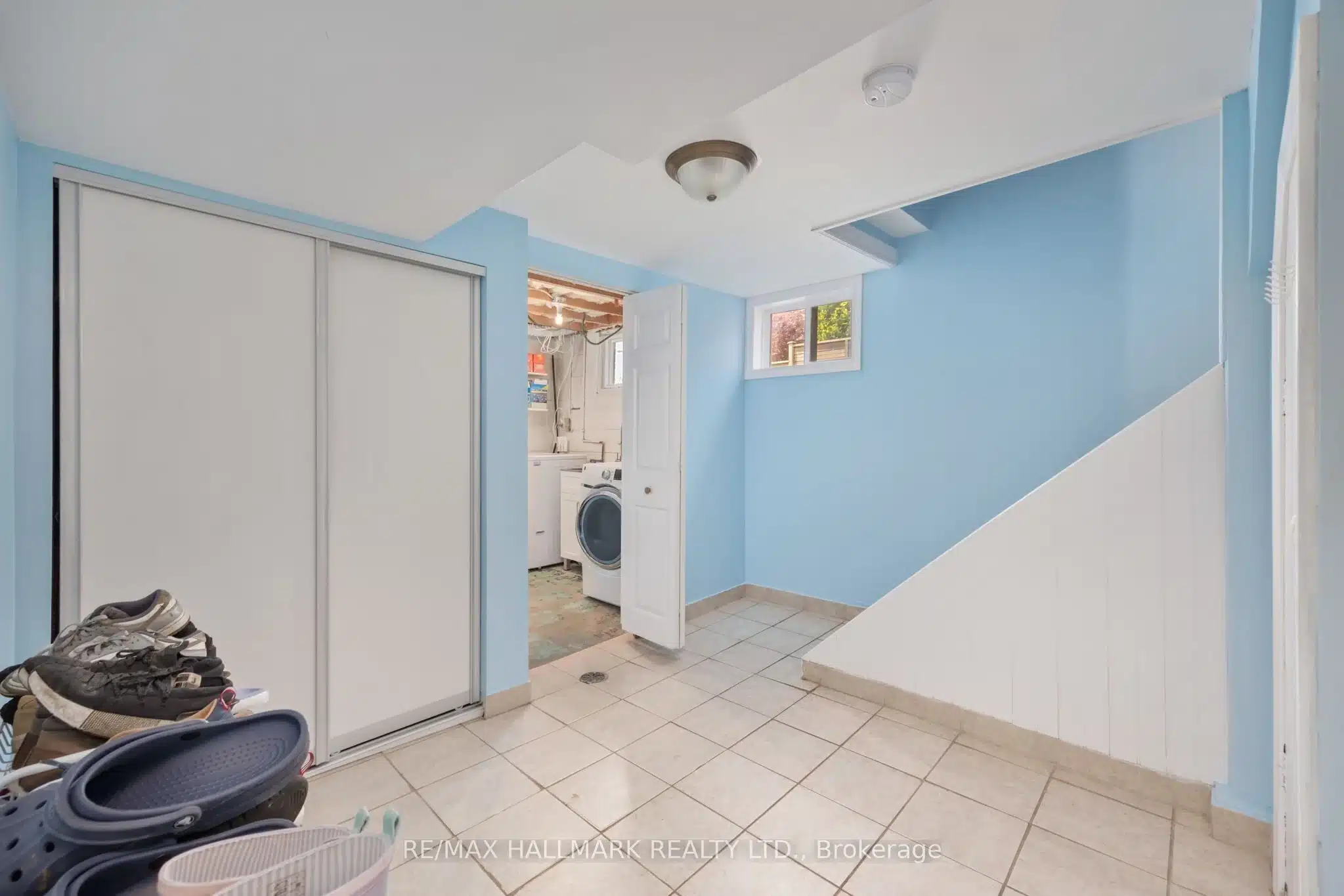 18 Daleside Crescent 29 18-daleside-crescent-toronto 30