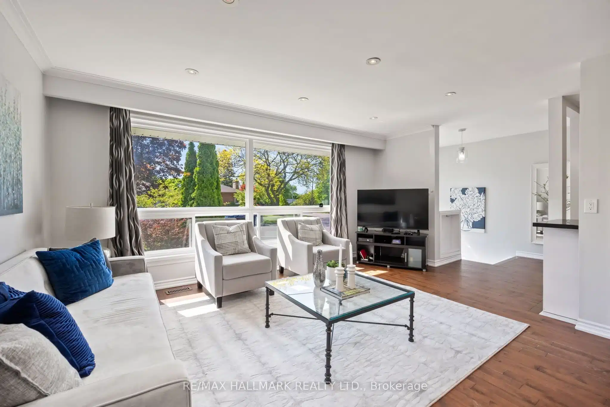 18 Daleside Crescent 6 18-daleside-crescent-toronto 6