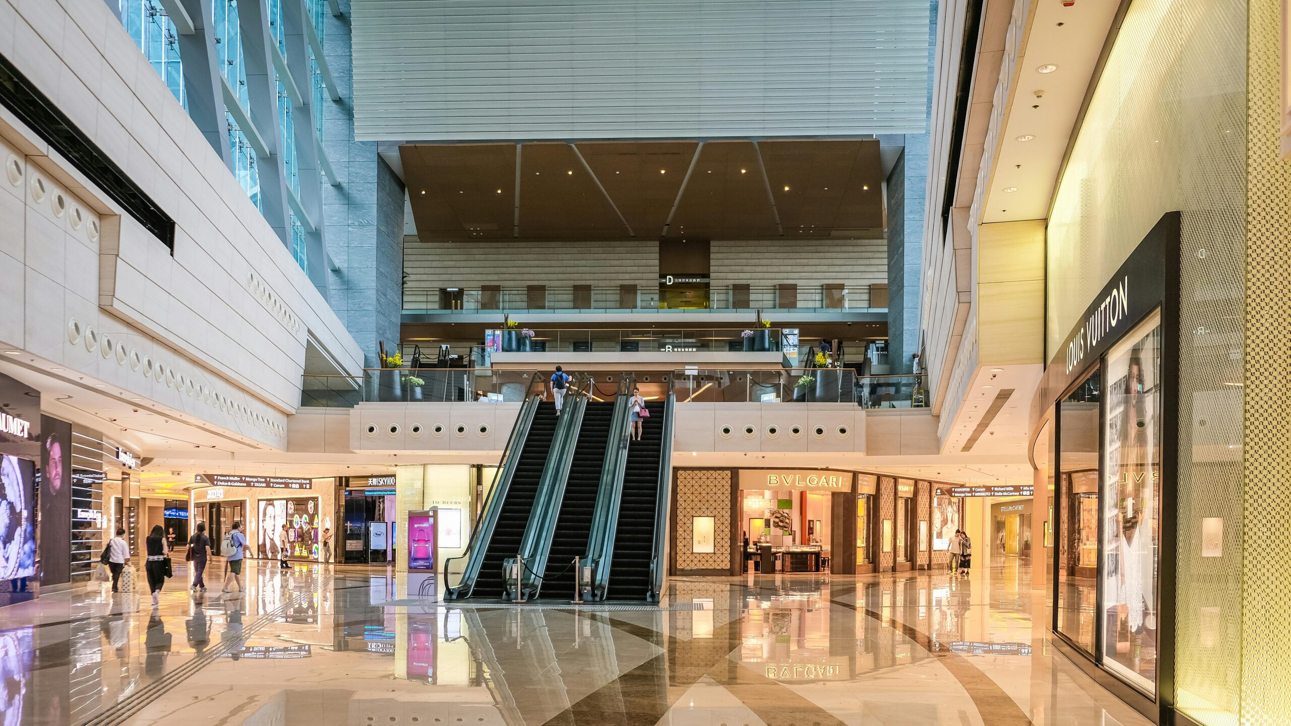 Shopping mall