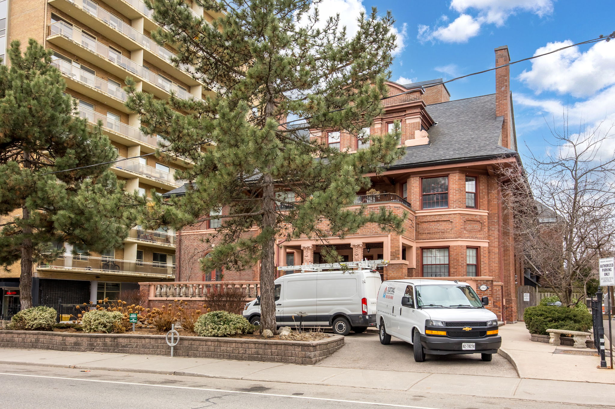 203-212 St. George Street 29 028 - 212 St George St 203, Toronto