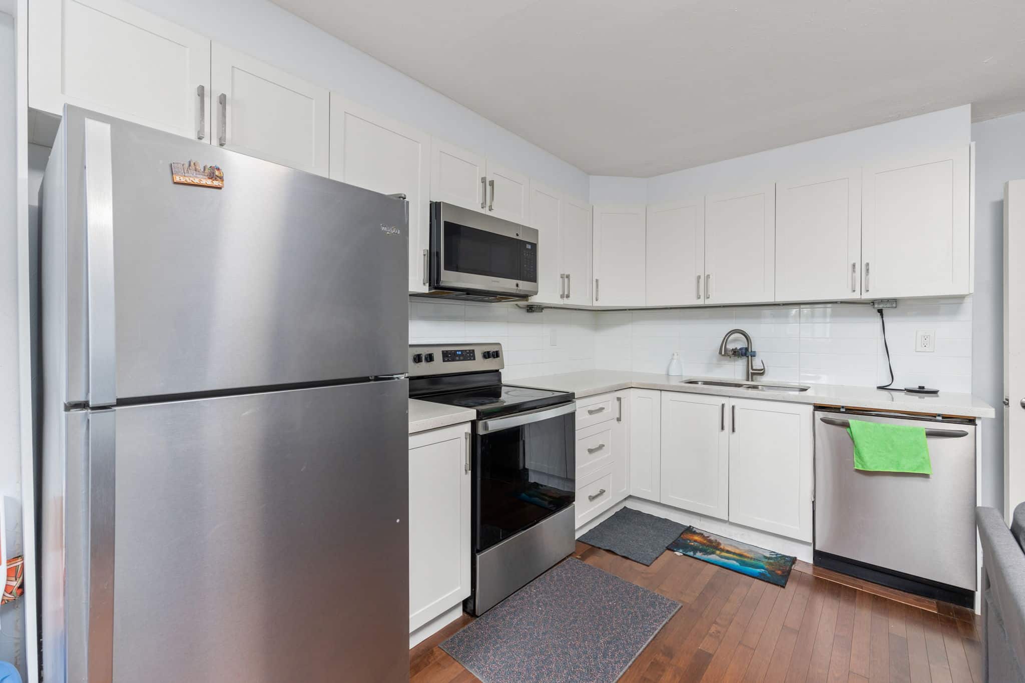 3 - 82 Halsey Ave 5 006 - 82 Halsey Ave, Toronto