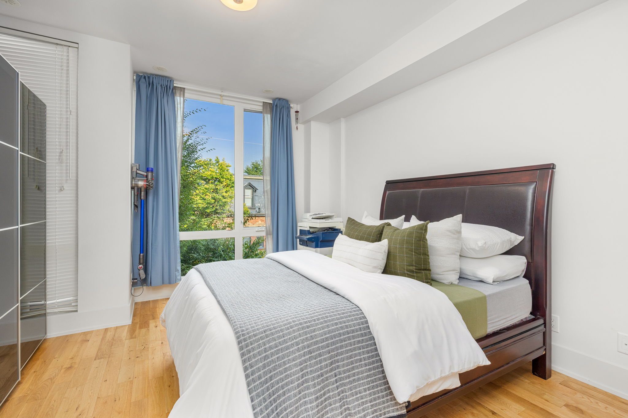 68 Boulton Avenue 24 025new - 68 Boulton Ave, Toronto