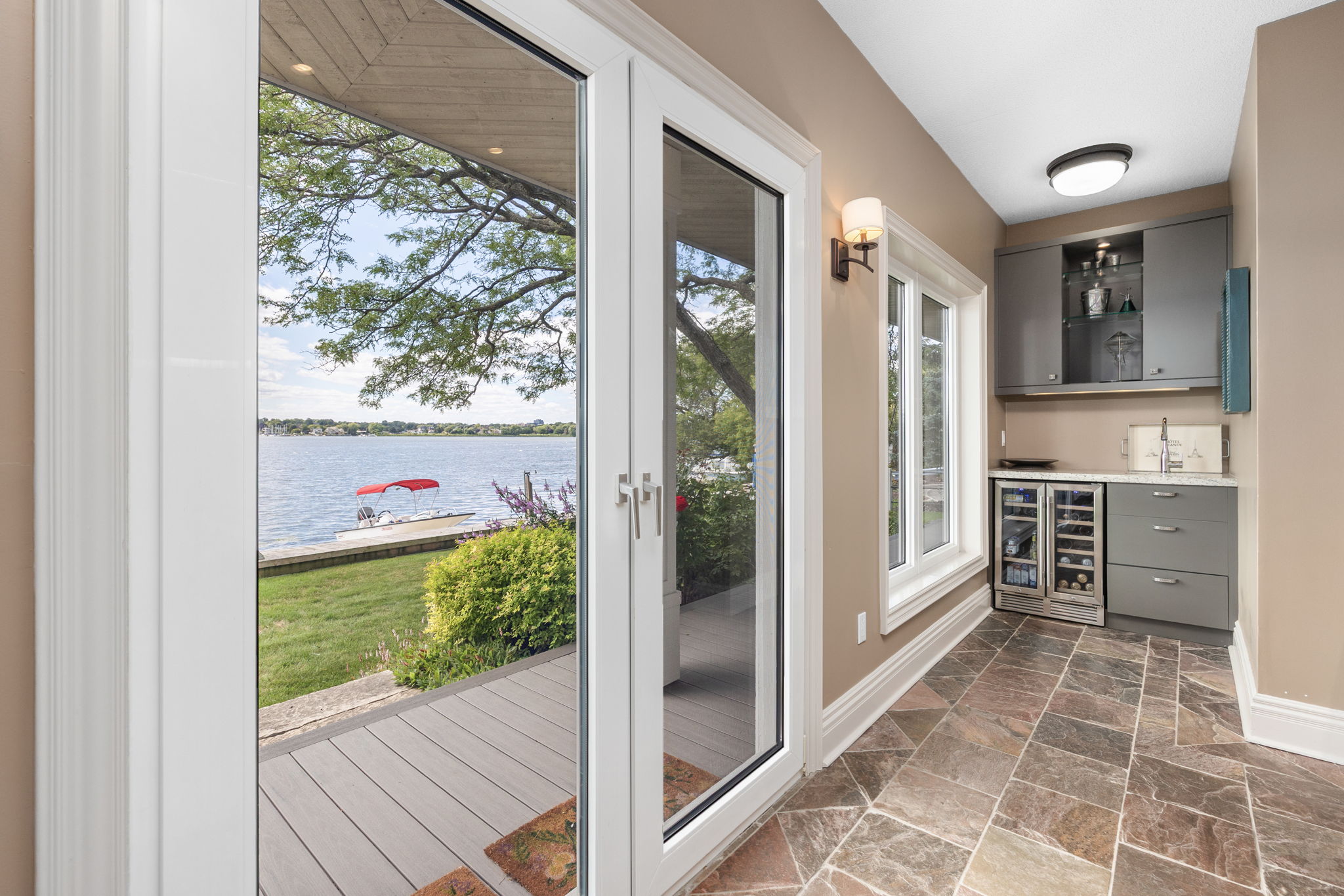 1275 Wharf Street 110 032new - 1275 Wharf St, Pickering
