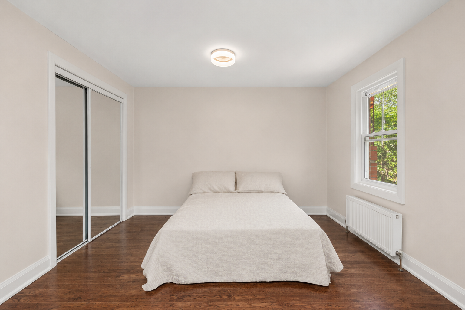 8 Davies Crescent 30 11