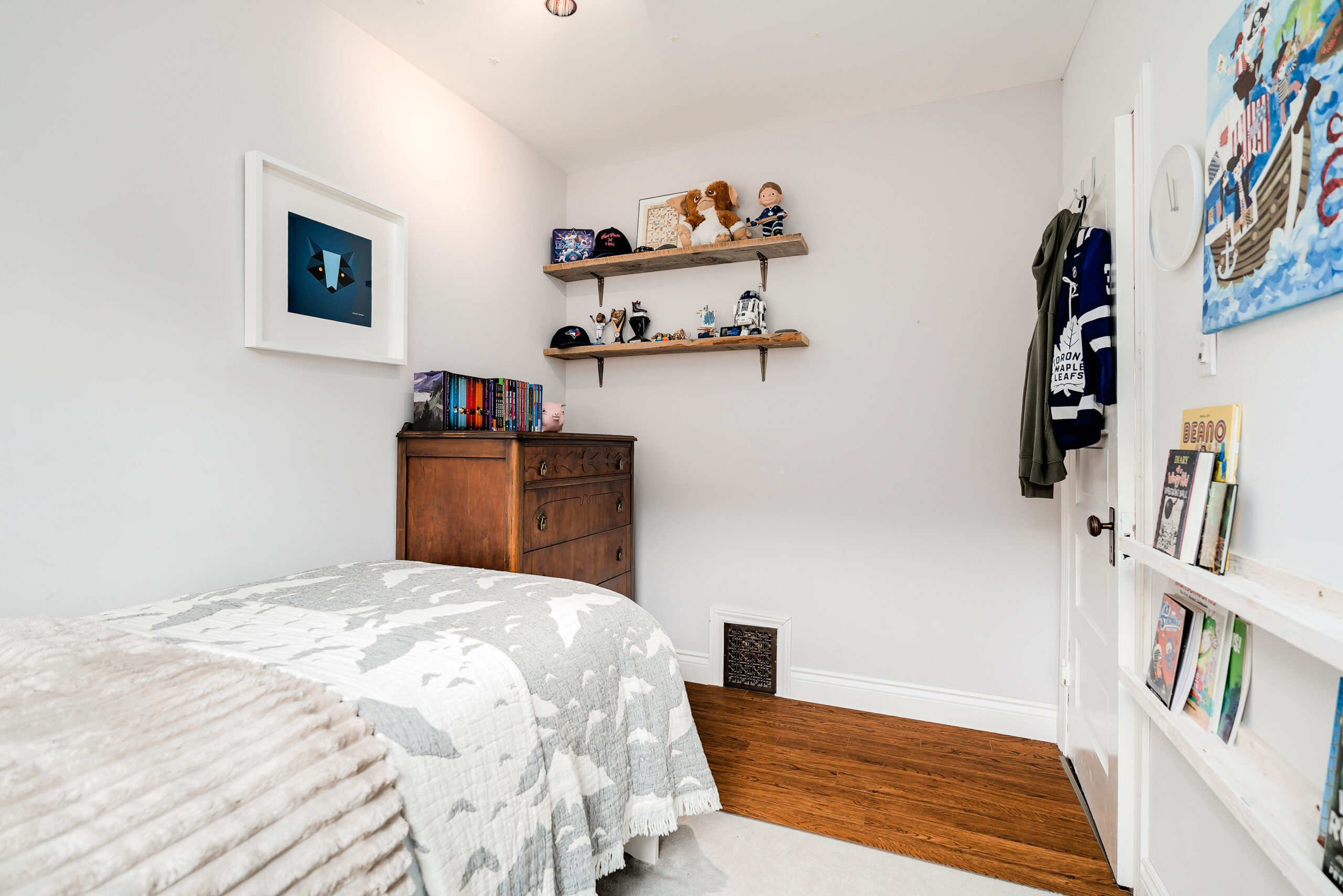 502 Lansdowne Avenue 39 032-highres_032