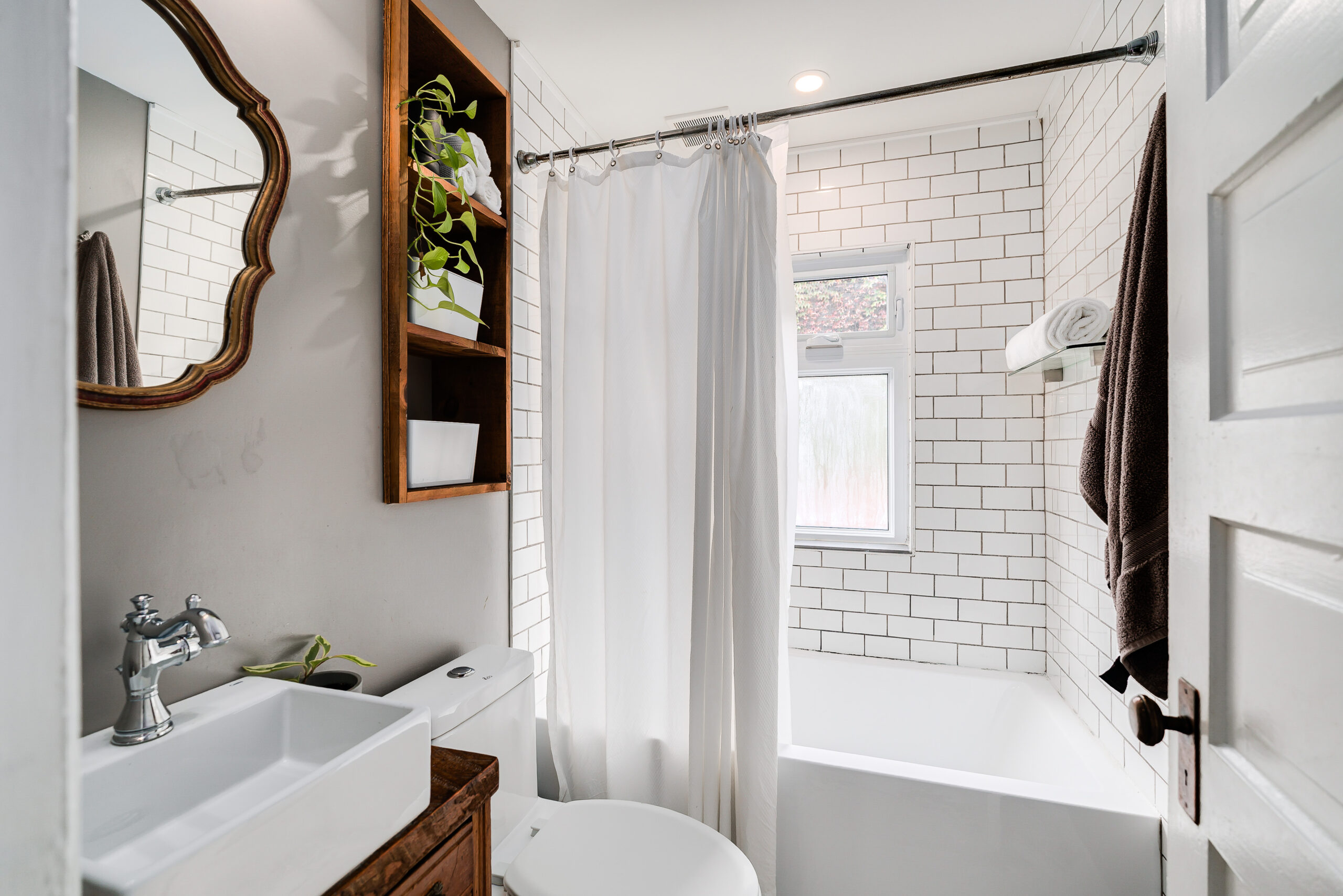 502 Lansdowne Avenue 38 033-highres_033